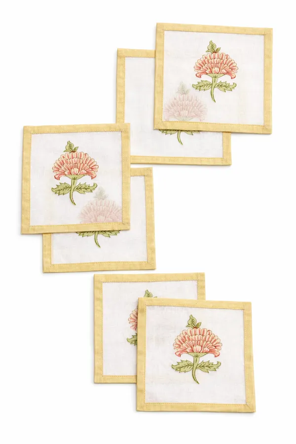 Off_White_Organdie_Coaster_Set_For_Everyday_Use