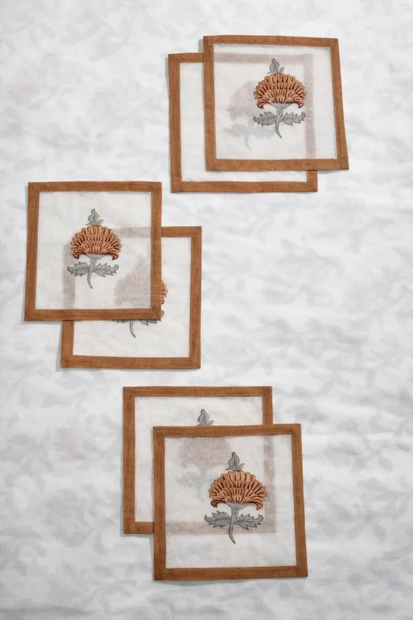 Off_White_Organdie_Coaster_Set_For_Everyday_Use