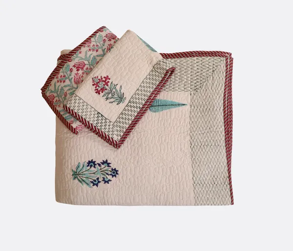Off_White_100%_Cotton_Hand_Block_Quilted_Bedcover_King_For_Everyday_Use