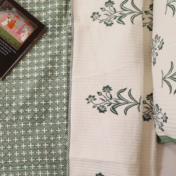 Off_White_100%_Cotton_Hand_Block_Quilted_Bedcover_King_For_Everyday_Use