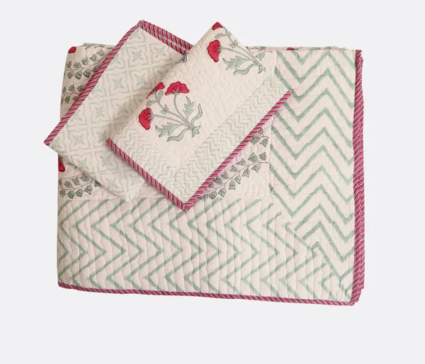 Off_White_100%_Cotton_Hand_Block_Quilted_Bedcover_King_For_Everyday_Use