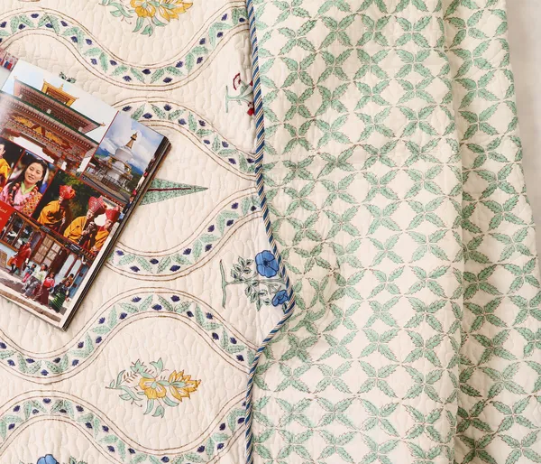 Off_White_100%_Cotton_Hand_Block_Quilted_Bedcover_King_For_Everyday_Use