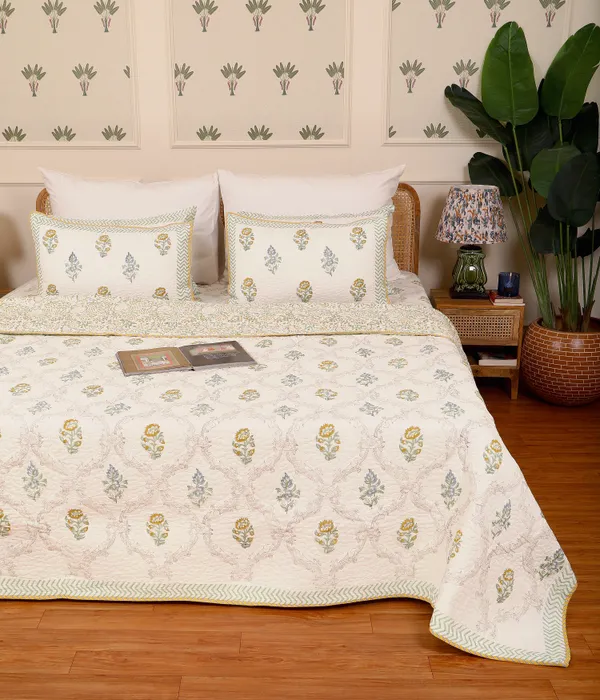Off_White_100%_Cotton_Hand_Block_Quilted_Bedcover_King_For_Everyday_Use