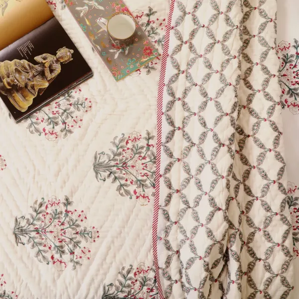 Off_White_100%_Cotton_Hand_Block_Bedding_Sets_For_Everyday_Use