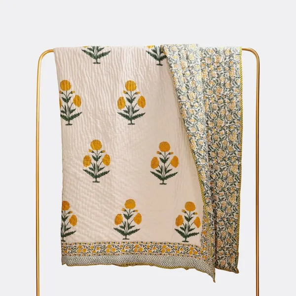 Off_White_100%_Cotton_Hand_Block_Bedding_Sets_For_Everyday_Use