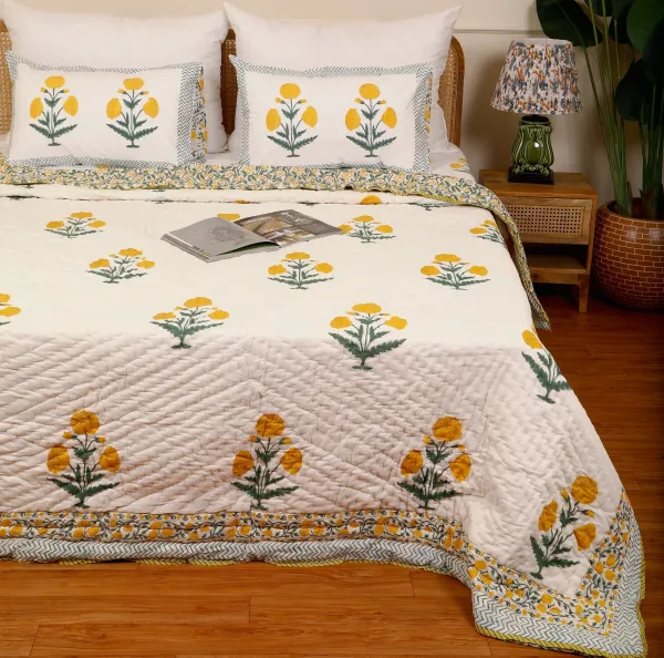 Off_White_100%_Cotton_Hand_Block_Bedding_Sets_For_Everyday_Use