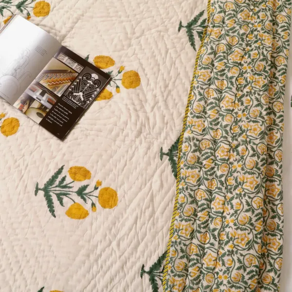 Off_White_100%_Cotton_Hand_Block_Bedding_Sets_For_Everyday_Use