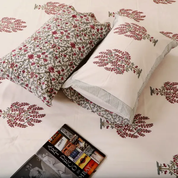 Off_White_100%_Cotton_Hand_Block_Bedding_Sets_For_Everyday_Use