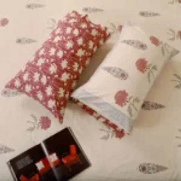 Off_White_100%_Cotton_Hand_Block_Bedding_Sets_For_Everyday_Use