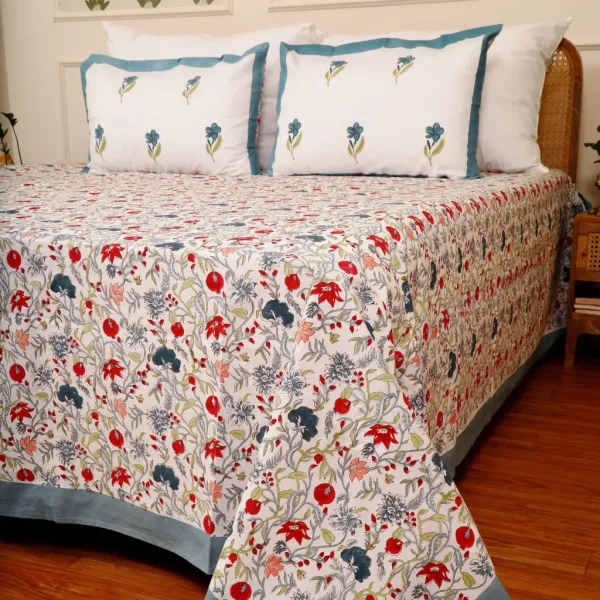 Off_White_100%_Cotton_Hand_Block_Bedding_Sets_For_Everyday_Use
