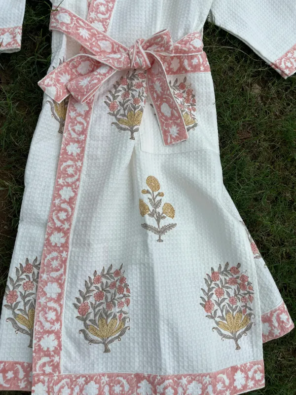 Off_White_Cotton_Waffle_Bathrobe_For_Everyday_Use