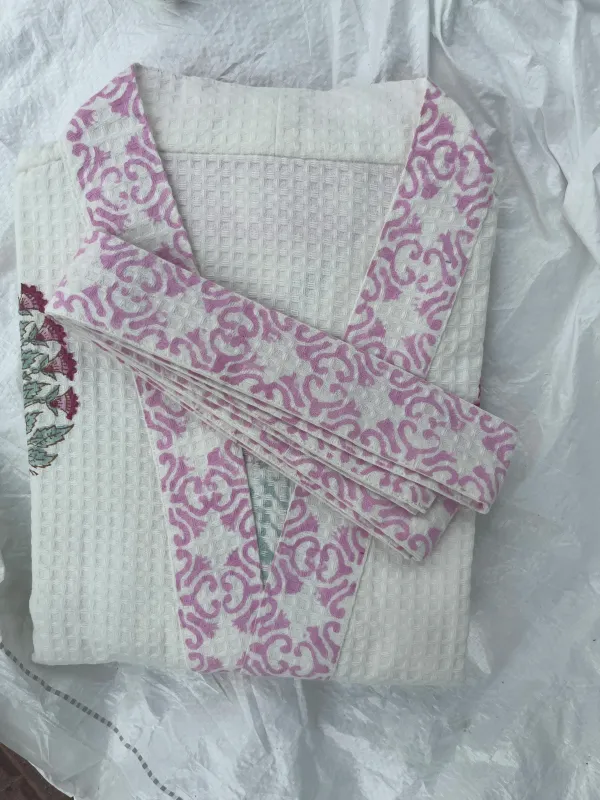 Off_White_Cotton_Waffle_Bathrobe_For_Everyday_Use