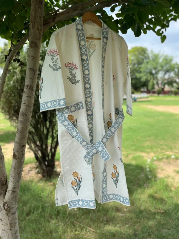 Off_White_Cotton_Waffle_Bathrobe_For_Everyday_Use