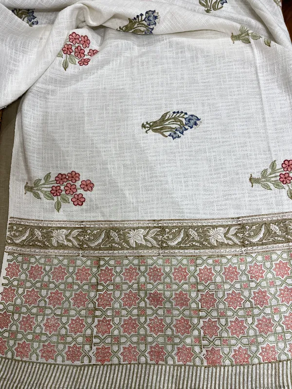 Off_White_Handloom_Cotton_Sofa_Throw_For_Everyday_Use