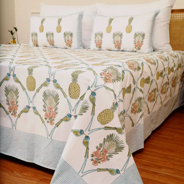 Off_White_100%_Cotton_Hand_Block_Bedsheet_King_For_Everyday_Use