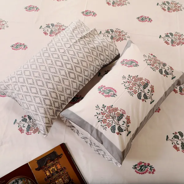 Off_White_100%_Cotton_Hand_Block_Bedsheet_King_For_Everyday_Use