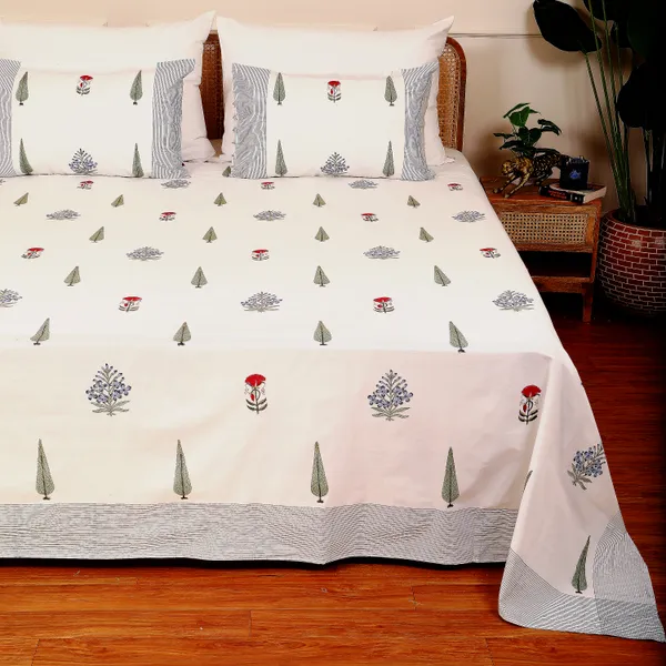Off_White_100%_Cotton_Hand_Block_Bedsheet_King_For_Everyday_Use