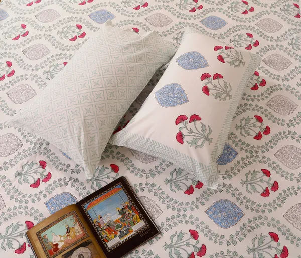 Off_White_100%_Cotton_Hand_Block_Bedsheet_King_For_Everyday_Use