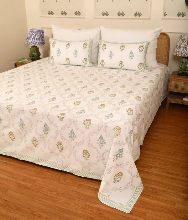 Off_White_100%_Cotton_Hand_Block_Bedsheet_King_For_Everyday_Use
