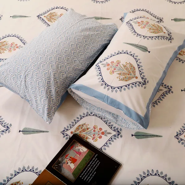 Off_White_100%_Cotton_Hand_Block_Bedsheet_King_For_Everyday_Use