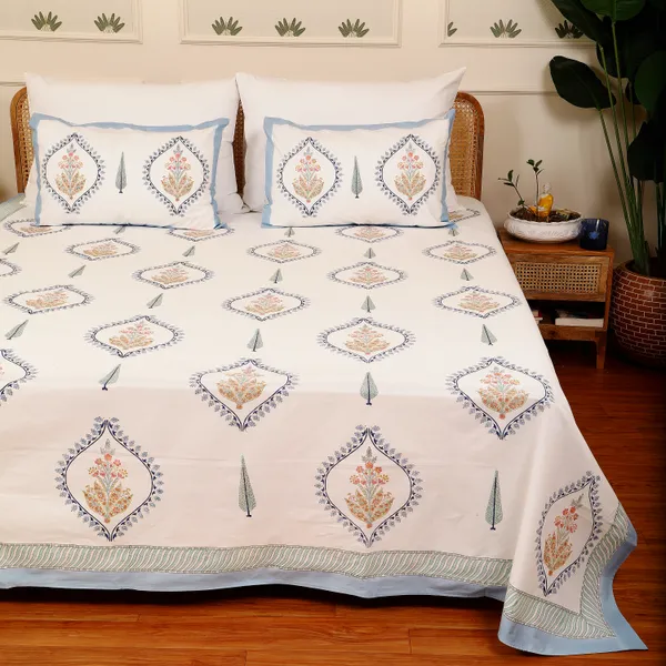 Off_White_100%_Cotton_Hand_Block_Bedsheet_King_For_Everyday_Use