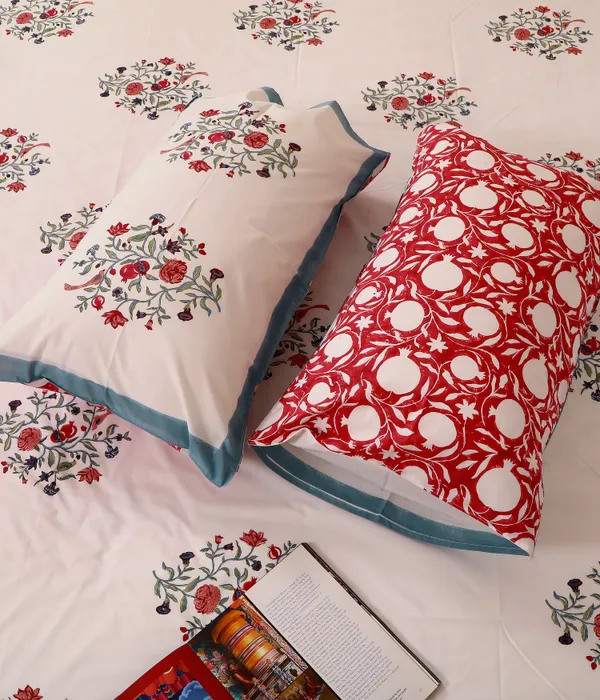 Off_White_100%_Cotton_Hand_Block_Bedsheet_King_For_Everyday_Use
