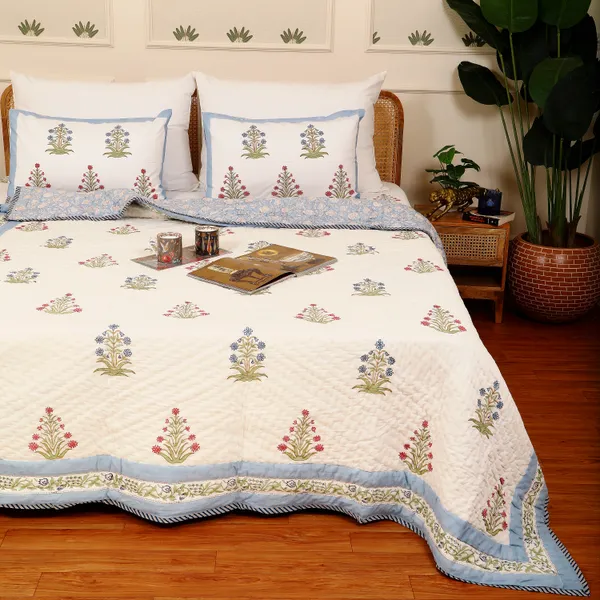 Off_White_100%_Cotton_Hand_Block_King_Size_Quilt_For_Everyday_Use