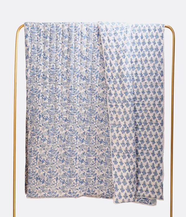 Blue_100%_Cotton_Hand_Block_King_Size_Quilt_For_Everyday_Use