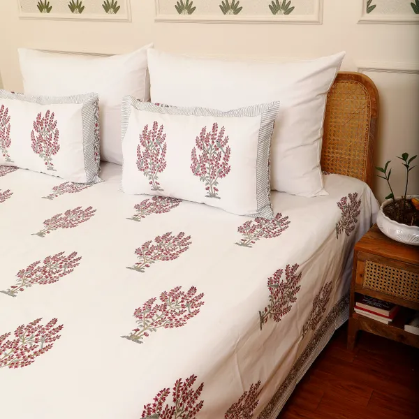 Off_White_100%_Cotton_Hand_Block_Bedsheet_Super_King_For_Everyday_Use
