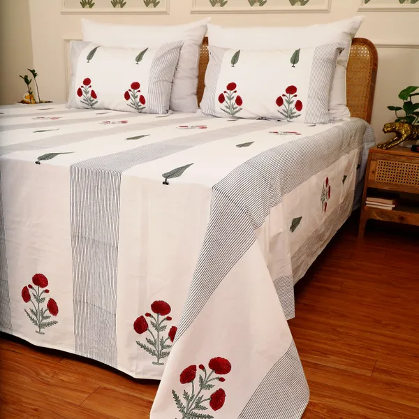 Off_White_100%_Cotton_Hand_Block_Bedsheet_Super_King_For_Everyday_Use