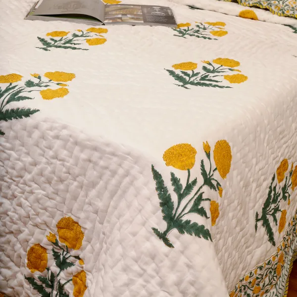 Off_White_100%_Cotton_Hand_Block_Single_Size_Quilt_For_Everyday_Use