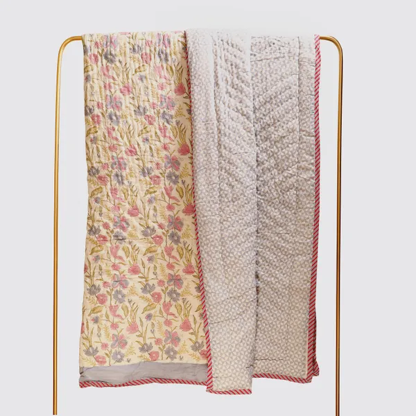 Beige_100%_Cotton_Hand_Block_Single_Size_Quilt_For_Everyday_Use
