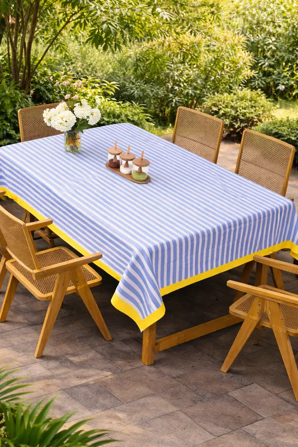 White_Canvas_Table_Cloth_For_Everyday_Use