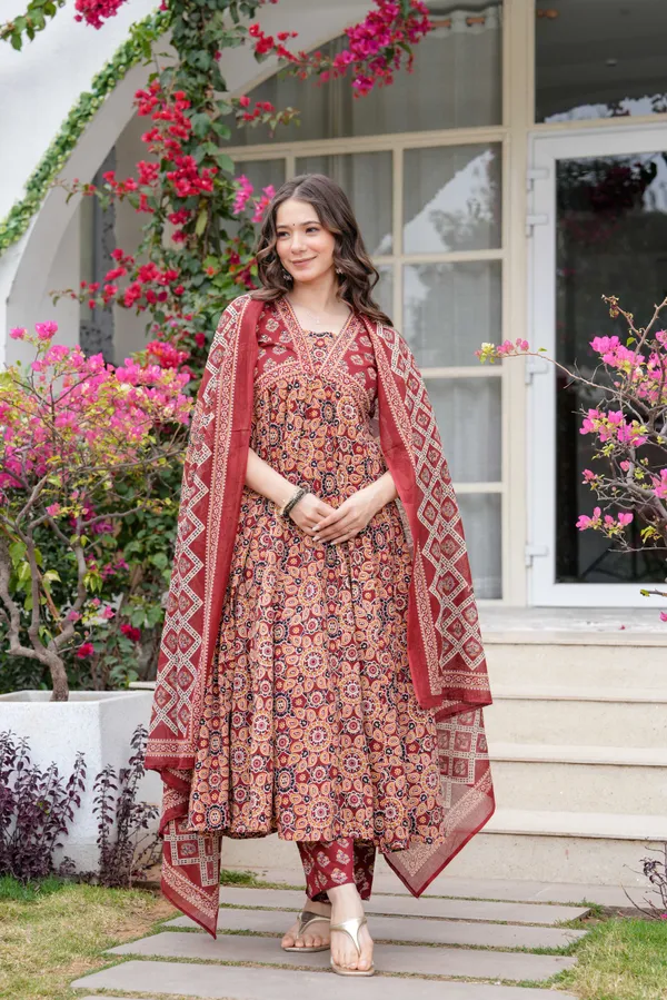 Maroon_Cotton__Kurta_For_Women