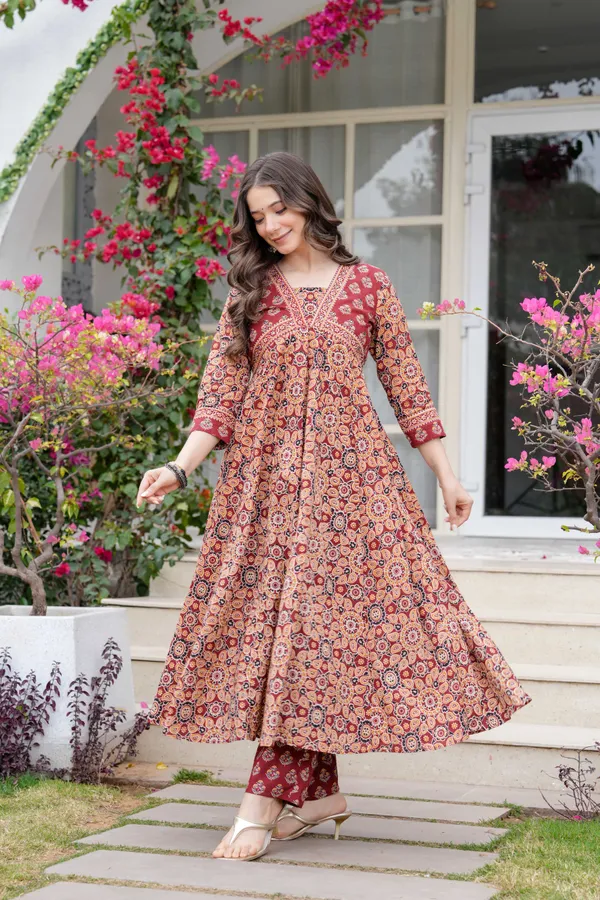 Maroon_Cotton__Kurta_For_Women