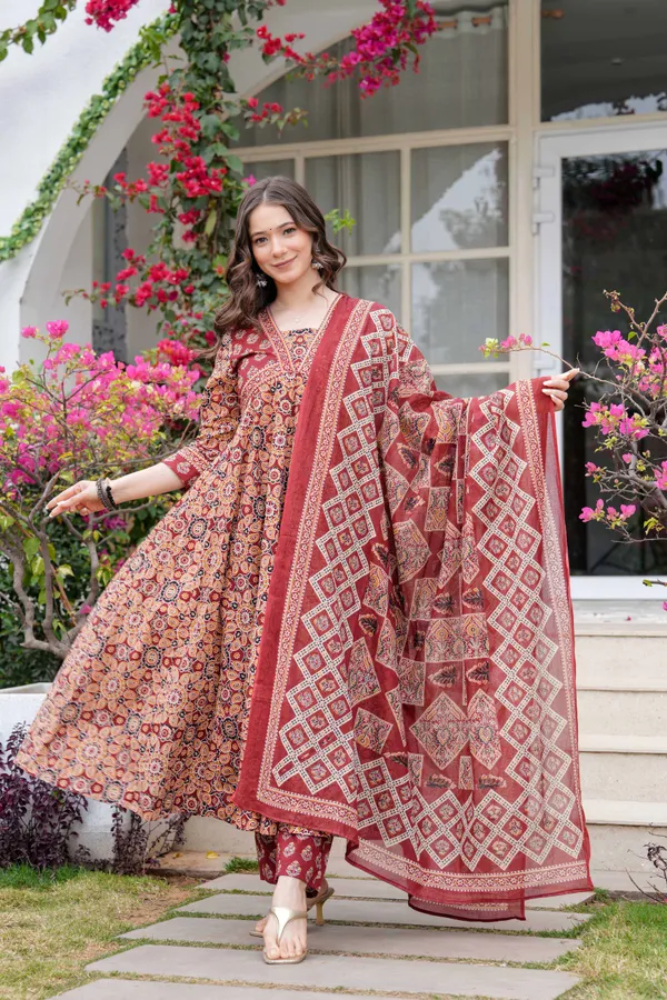 Maroon_Cotton__Kurta_For_Women