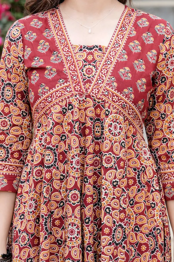 Maroon_Cotton__Kurta_For_Women