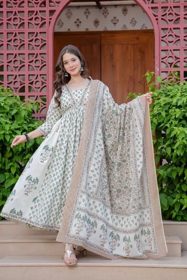 Off_White_Cotton__Kurta_For_Women