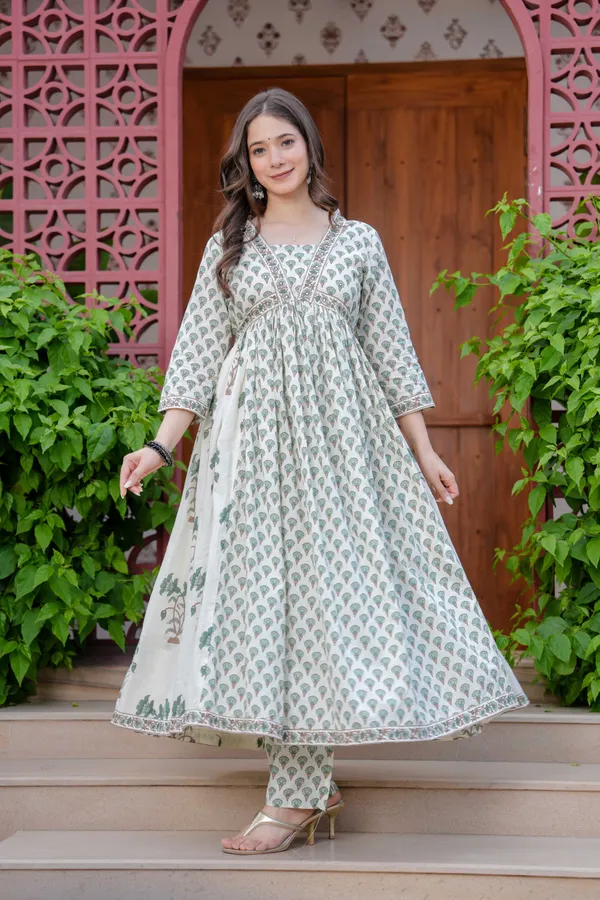 Off_White_Cotton__Kurta_For_Women
