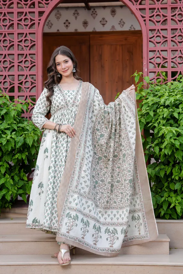 Off_White_Cotton__Kurta_For_Women