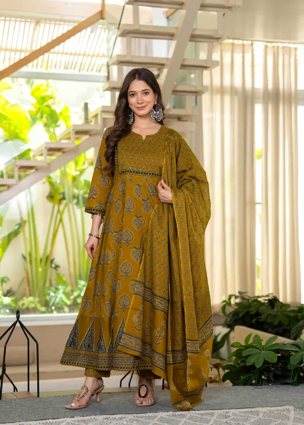 Mustard_Cotton_Anarkali_Kurta_For_Women