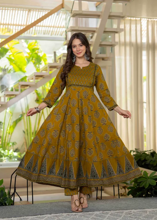 Mustard_Cotton_Anarkali_Kurta_For_Women