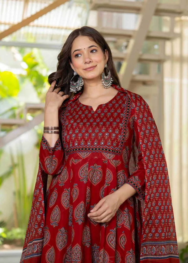 Red_Cotton_Anarkali_Kurta_For_Women