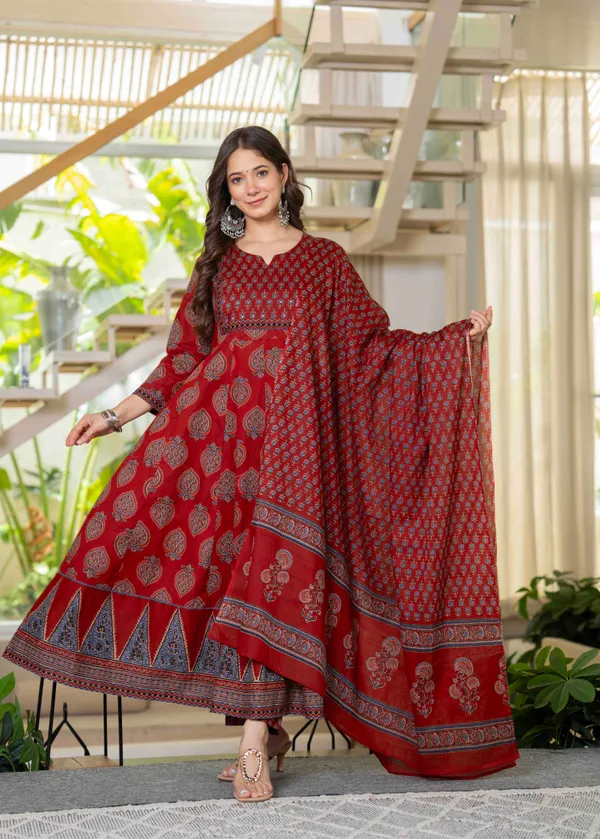 Red_Cotton_Anarkali_Kurta_For_Women
