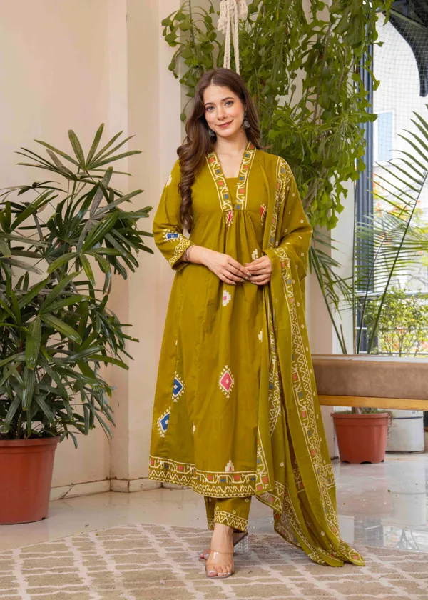 Mustard_Cotton_Anarkali_Kurta_For_Women
