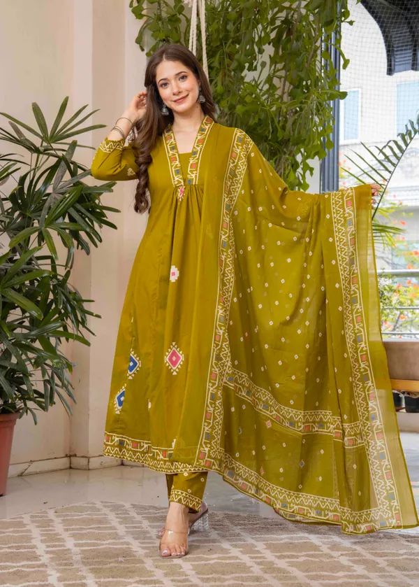 Mustard_Cotton_Anarkali_Kurta_For_Women