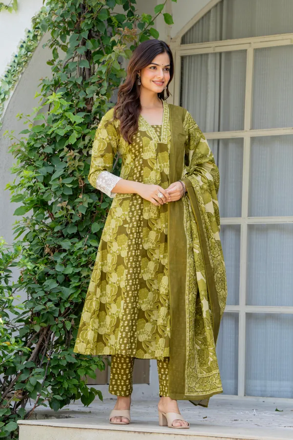 Olive_Green_Cotton_Anarkali_Kurta_For_Women