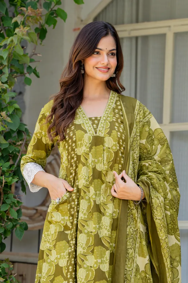 Olive_Green_Cotton_Anarkali_Kurta_For_Women