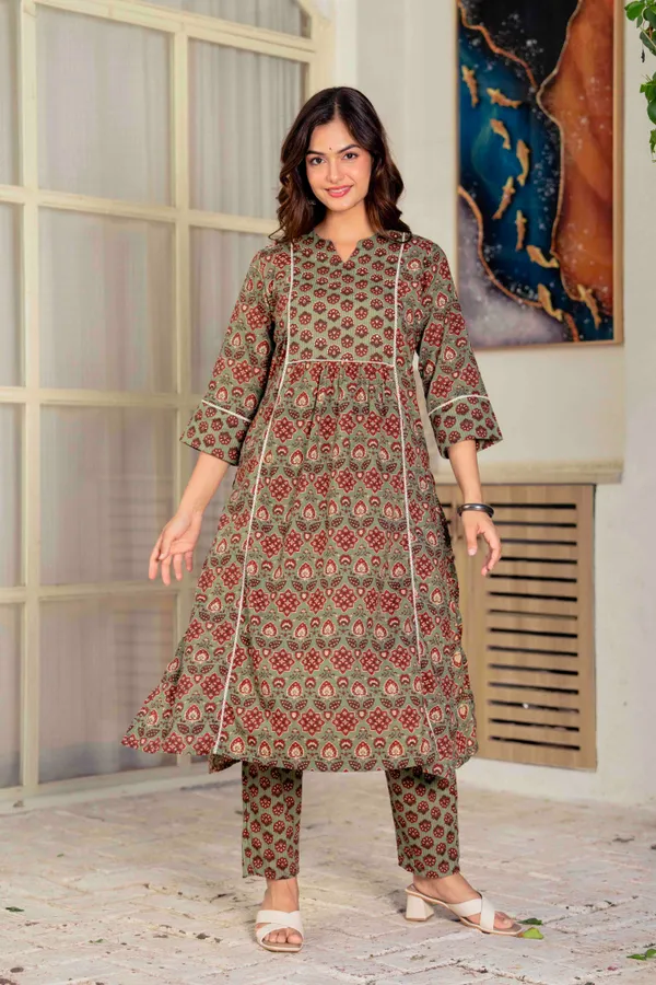 Olivegreen_Cotton_Anarkali_Kurta_For_Women