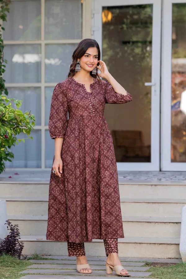 Maroon_Cotton_Sequence_&__Kurta_For_Women